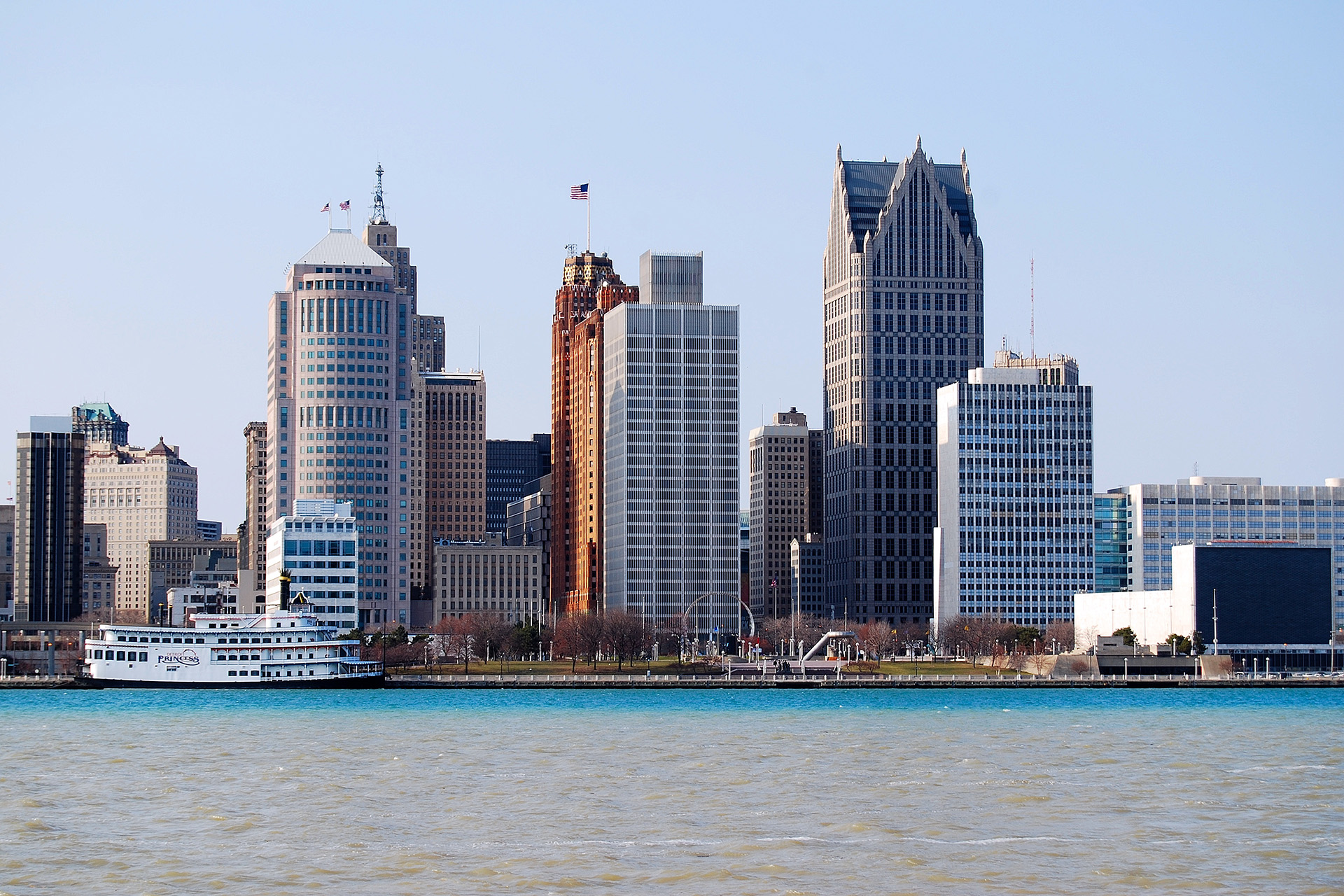 Featured image for West Riverfront Park Detroit