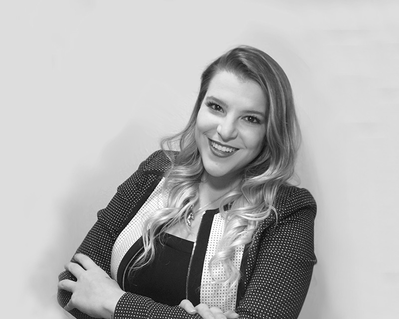 Image of Camila Araújo